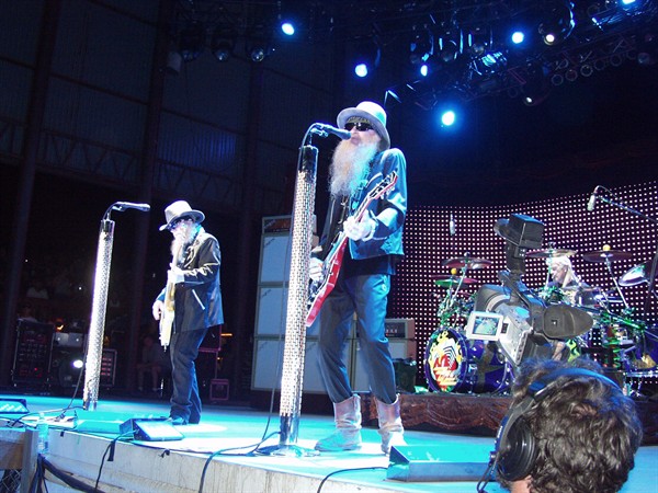 View photos from the 2007 Photos by Steve Wilson - ZZ Top Photo Gallery