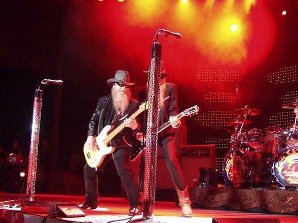 View photos from the 2007 Photos by Steve Wilson - ZZ Top Photo Gallery