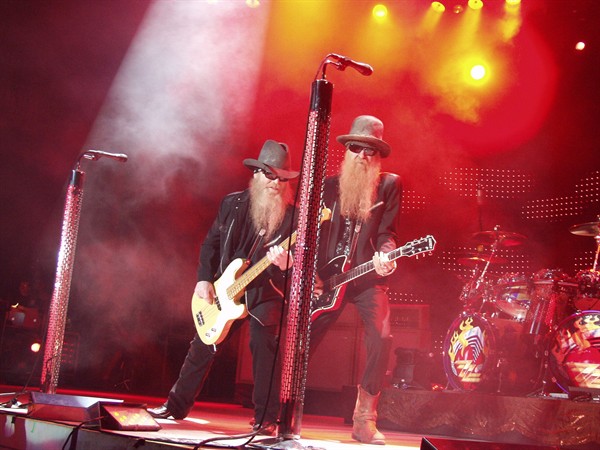 View photos from the 2007 Photos by Steve Wilson - ZZ Top Photo Gallery