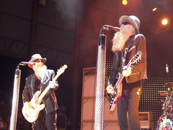 View photos from the 2007 Photos by Steve Wilson - ZZ Top Photo Gallery