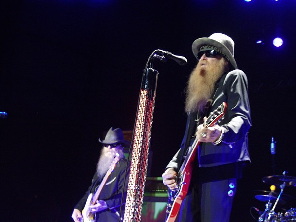 View photos from the 2007 Photos by Steve Wilson - ZZ Top Photo Gallery