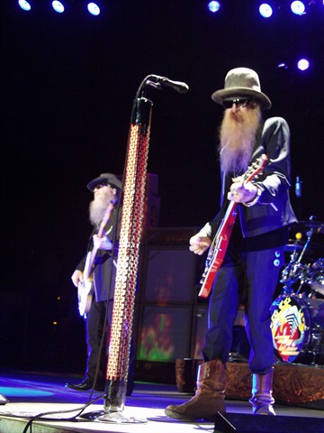 View photos from the 2007 Photos by Steve Wilson - ZZ Top Photo Gallery