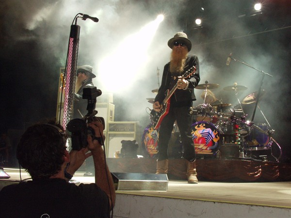 View photos from the 2007 Photos by Steve Wilson - ZZ Top Photo Gallery