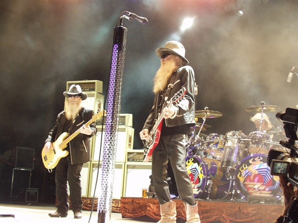 View photos from the 2007 Photos by Steve Wilson - ZZ Top Photo Gallery