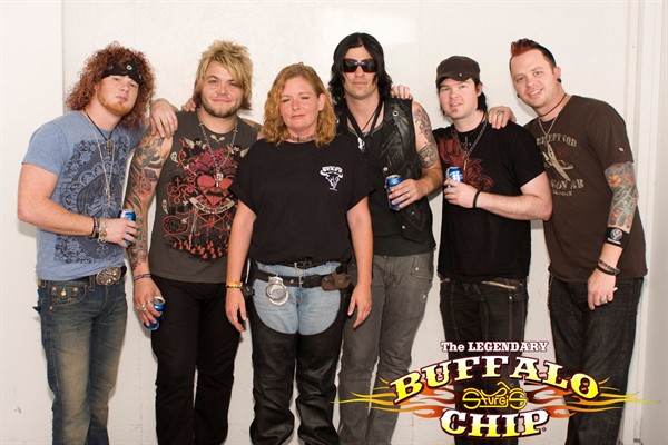 View photos from the 2009 Hinder Meet N Greet Photo Gallery