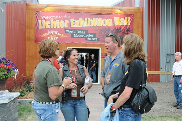 View photos from the 2009 Michael Lichters Industry Party Photo Gallery