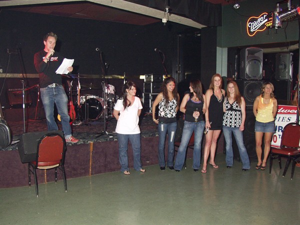View photos from the 2009 Poster Model Search Robbinsdale Lounge Photo Gallery