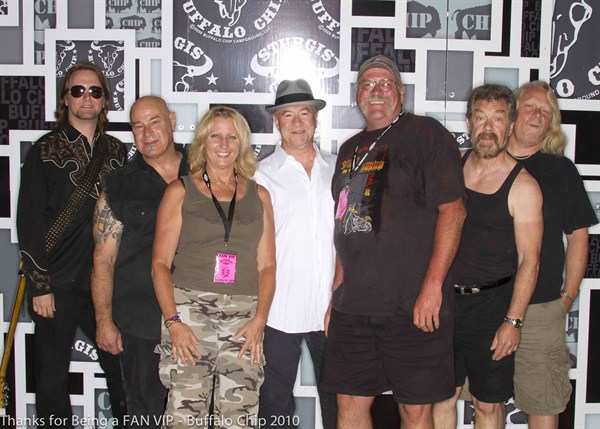 View photos from the 2010 Meet N Greet Fan VIP 8-08-2010 Photo Gallery