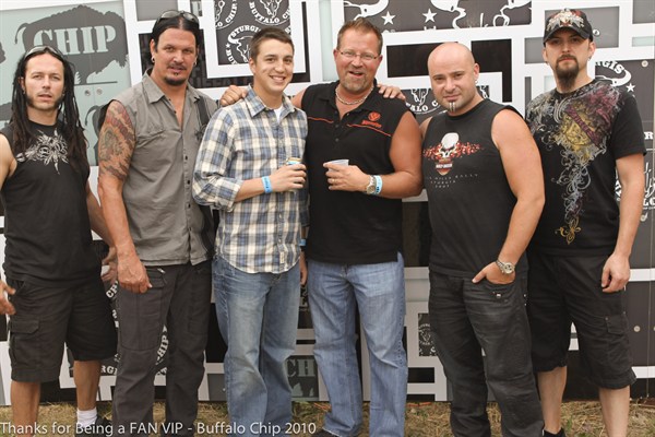 View photos from the 2010 Meet N Greet Fan VIP 8-13-2010 Photo Gallery
