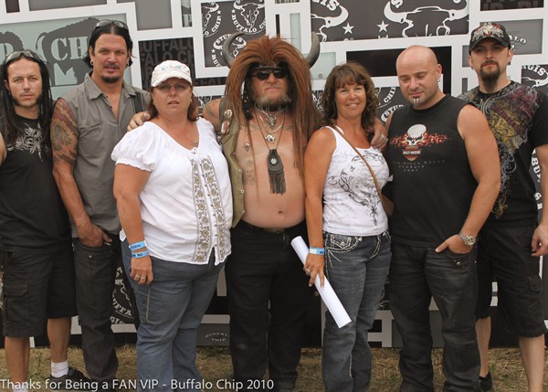 View photos from the 2010 Meet N Greet Fan VIP 8-13-2010 Photo Gallery