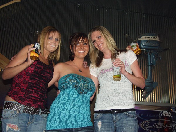 View photos from the 2010 Poster Model Contest 212 Bait Shop Photo Gallery