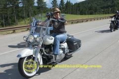 sturgis-buffalo-chip-2011-biker-belles (24)