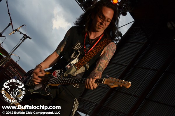 View photos from the 2012 Slash/Sweet Cyanide/Skid Row Photo Gallery