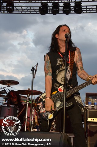 View photos from the 2012 Slash/Sweet Cyanide/Skid Row Photo Gallery