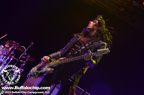 View photos from the 2012 Slash/Sweet Cyanide/Skid Row Photo Gallery