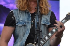 sturgis-buffalo-chip-kid-rock-the-doobie-brothers-jared-james-nichols-2013 (8)