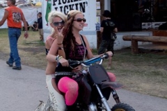 biker-girls-sturgis-buffalo-chip-rally-pics104