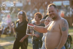 biker-rally-pics-buffalo-chip-party-people-075