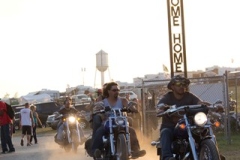 biker-rally-pics-buffalo-chip-party-people-152