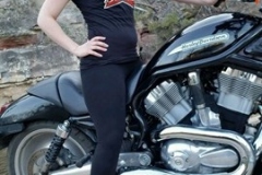 CassandraIngalls-Teddy'sSportsBar-2