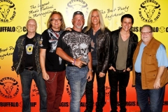 STURGIS-BUFFALO-CHIP-THE-GUESS-WHO-2015 (4)