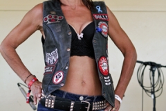 STURGIS-BIKER-WOMEN084