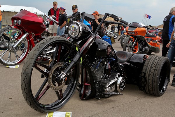 View photos from the 2016 Rats Hole Bike Show Photo Gallery