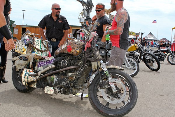 View photos from the 2016 Rats Hole Bike Show Photo Gallery