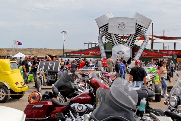 View photos from the 2016 Rats Hole Bike Show Photo Gallery