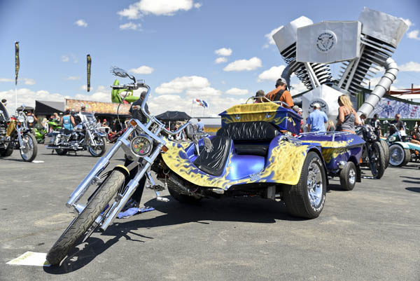 View photos from the 2017 Rats Hole Bike Show Photo Gallery