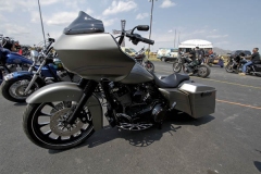 SEXIEST-BAGGER-STURGIS-BIKE-SHOWS_099