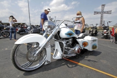 SEXIEST-BAGGER-STURGIS-BIKE-SHOWS_106
