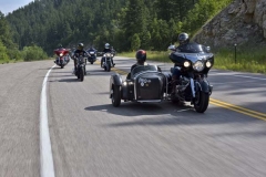 STURGIS-MOTORCYCLES-WOMEN-BIKER-BELLES-018