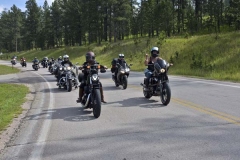 STURGIS-MOTORCYCLES-WOMEN-BIKER-BELLES-043