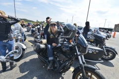 STURGIS-MOTORCYCLES-WOMEN-BIKER-BELLES-094