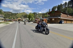 STURGIS-MOTORCYCLES-CELEBRITY-LEGENDS-RIDE-075