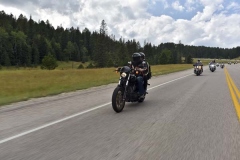STURGIS-MOTORCYCLES-CELEBRITY-LEGENDS-RIDE-108