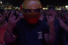 STURGIS-MOTORCYCLES-BIKERS-RALLY-PEOPLE040