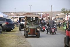 STURGIS-MOTORCYCLES-BIKERS-RALLY-PEOPLE142