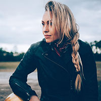 Special Guests - Leticia Cline