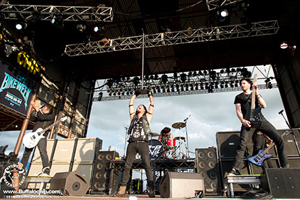 POP-EVIL-2013-STURGIS-RALLY-BUFFALO-CHIP_1