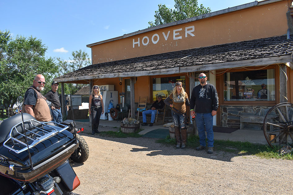 WESTERN-FRONTIER-MOTORCYCLE-RIDES-HOOVER-STORE